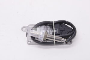 NOX-SENSOR EURO 6 FÖRE PARTIKELFILTER VOLVO FH  FM FL FE ORGINAL HELLA